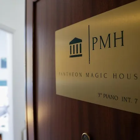 Pantheon Magic House شقة